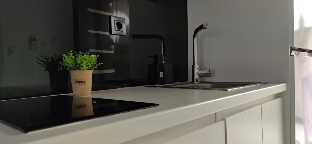 Pine Apartment Polychrono
